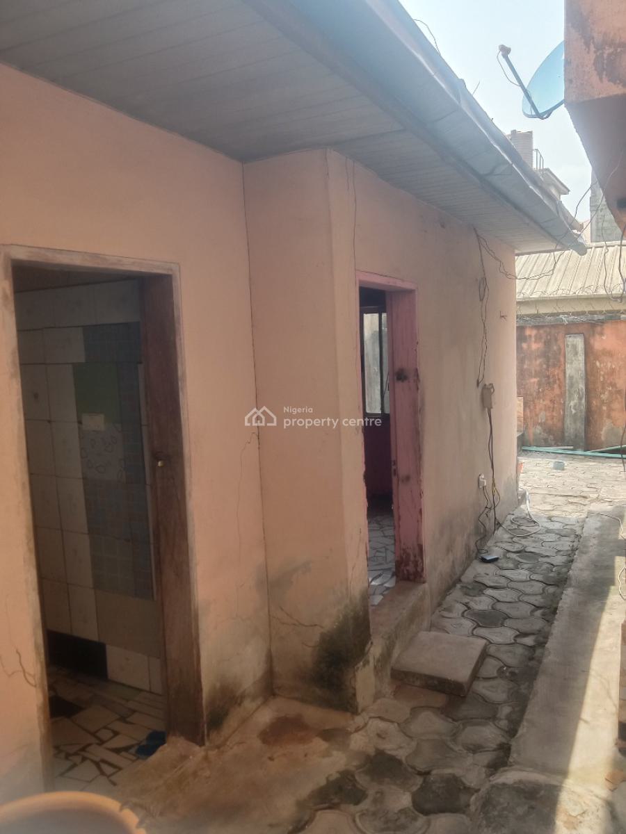 Shared Apartments Bq, Greenville Estate Badore Road, Ajah, Lagos, Self Contain (single Rooms) for Rent