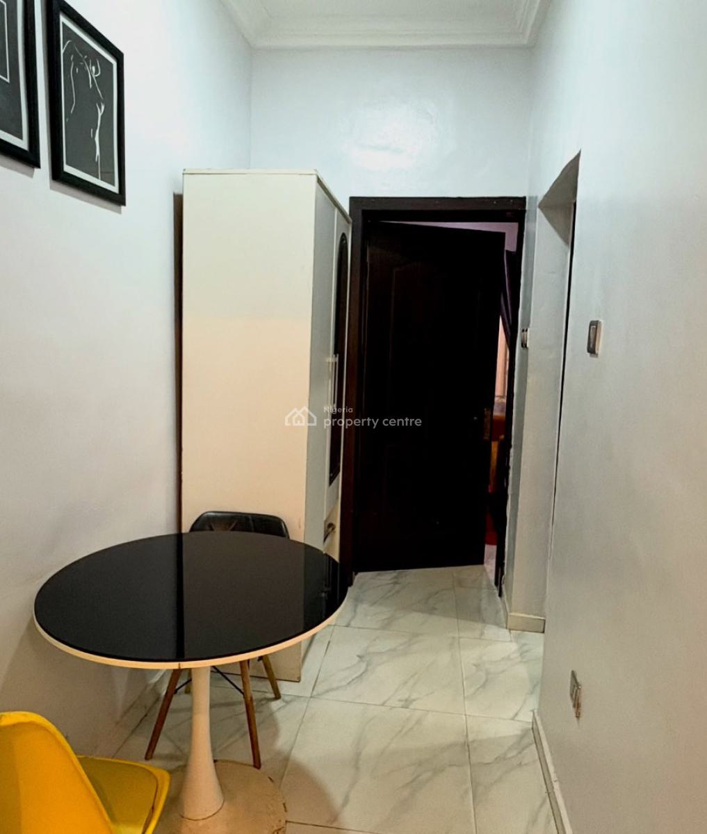 Scav 203-u3 X One Bedroom Apartment, Governors Road, Ikotun, Lagos, Flat / Apartment Short Let