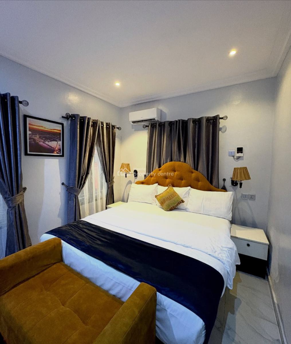 Scav 203-u3 X One Bedroom Apartment, Governors Road, Ikotun, Lagos, Flat / Apartment Short Let