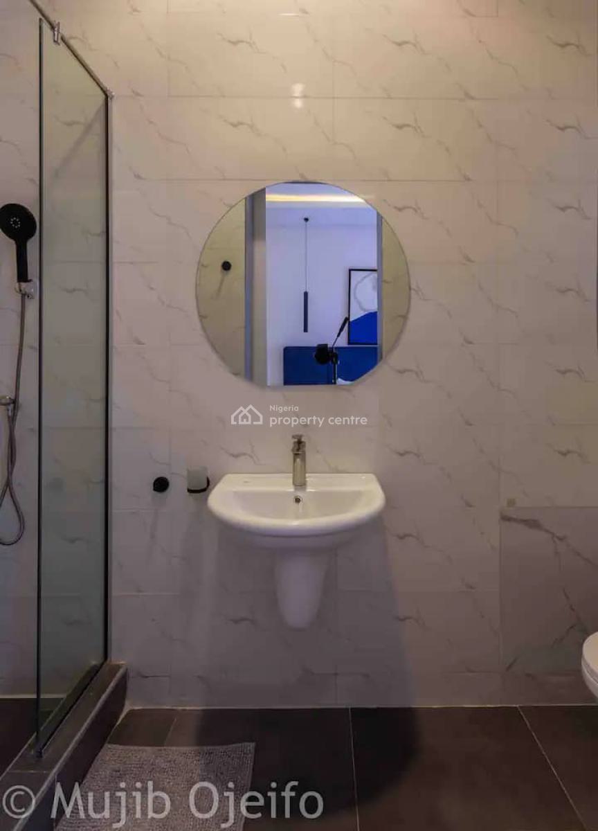 Grey One Bedroom Apartment, Lekki, Lagos, Flat / Apartment Short Let