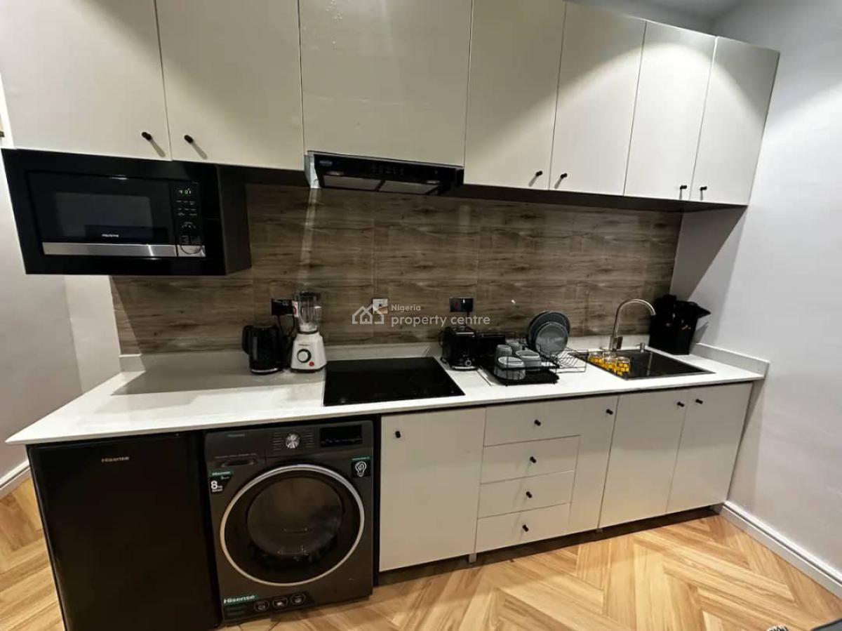 Grey One Bedroom Apartment, Lekki, Lagos, Flat / Apartment Short Let