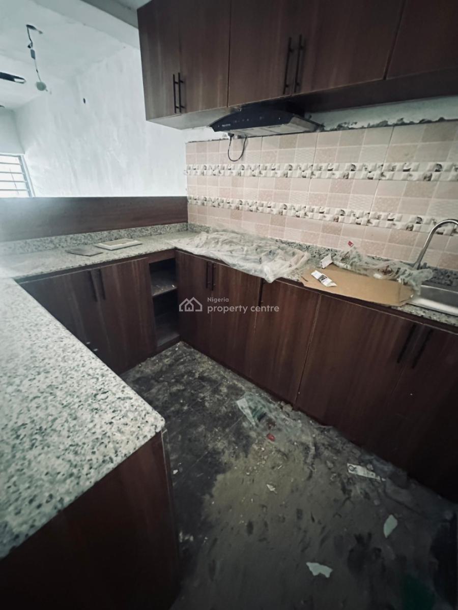 Luxury Min Flat Spacious and Very Accessible, Ajah, Lagos, House for Rent