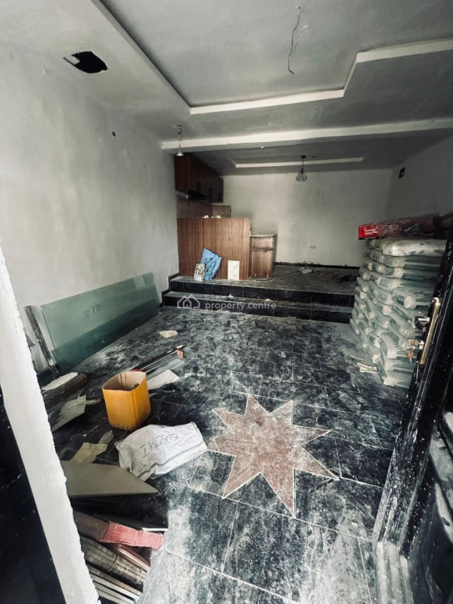 Luxury Min Flat Spacious and Very Accessible, Ajah, Lagos, House for Rent