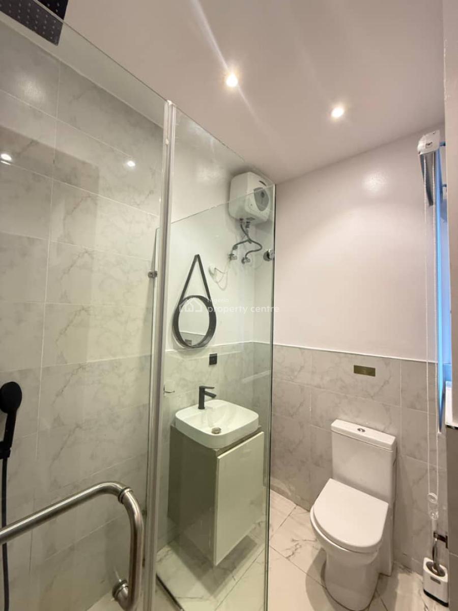 Yellow Ezra One Bedroom Apartment, Phase 1, Lekki, Lagos, Flat / Apartment Short Let