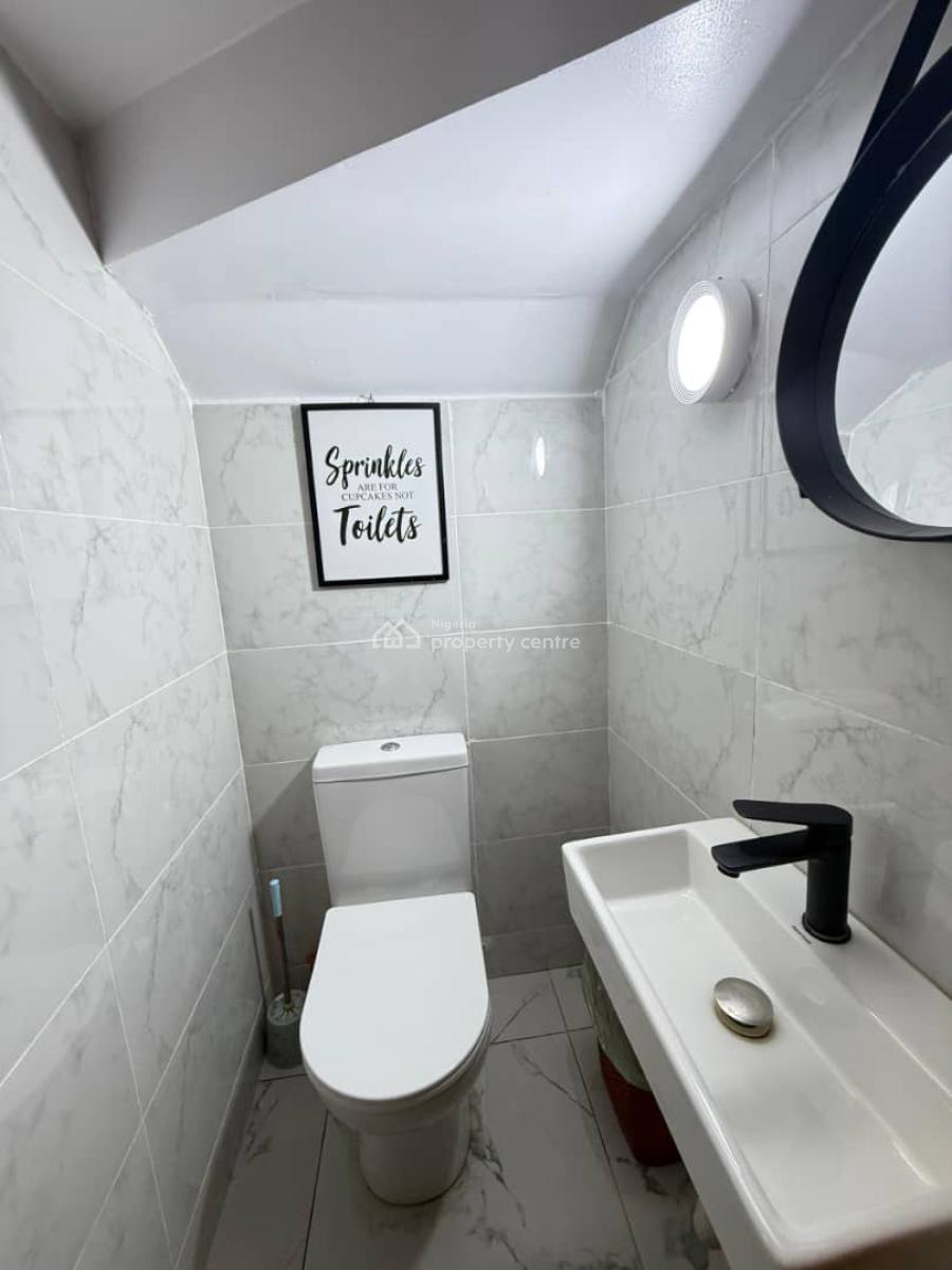 Yellow Ezra One Bedroom Apartment, Phase 1, Lekki, Lagos, Flat / Apartment Short Let