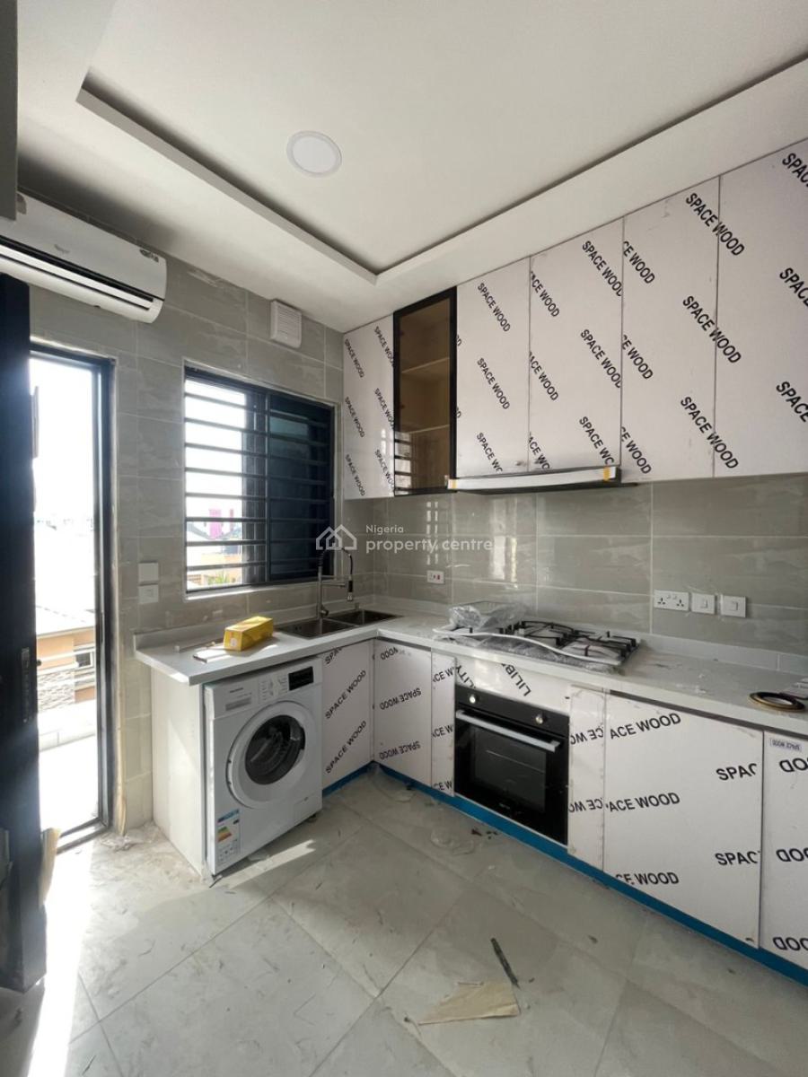 Exquisite 3 Bedroom Apartment, Lekki Phase 1, Lekki Phase 1, Lekki, Lagos, Flat / Apartment for Rent