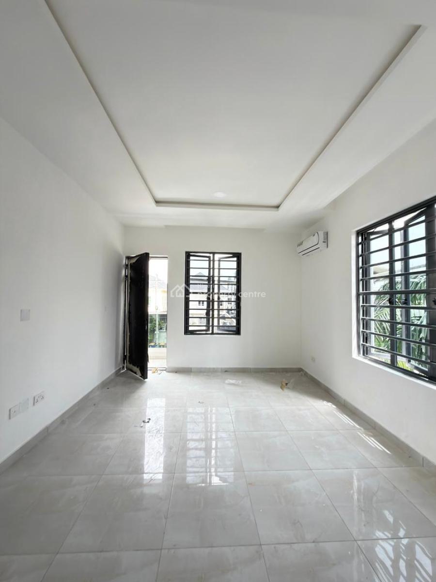 Exquisite 3 Bedroom Apartment, Lekki Phase 1, Lekki Phase 1, Lekki, Lagos, Flat / Apartment for Rent