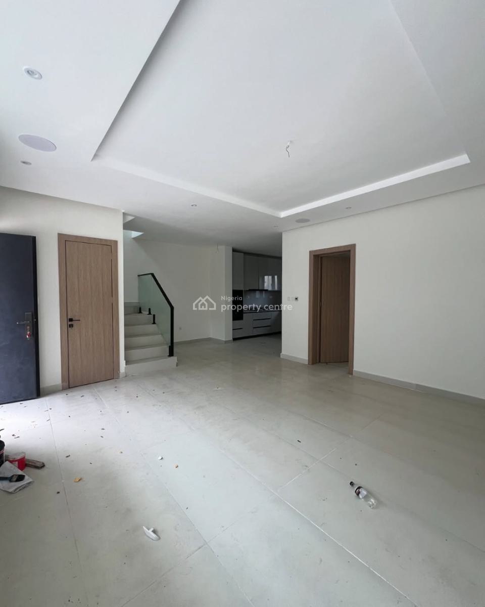 4 Bedroom Terrace Duplex, New Road, Lekki, Lagos, Terraced Duplex for Rent