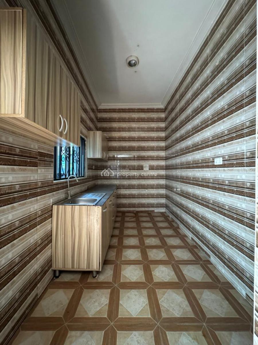 Well-maintained 2-bedroom Terrace Duplex, Lekki, Lekki Phase 1, Lekki, Lagos, Terraced Duplex for Rent