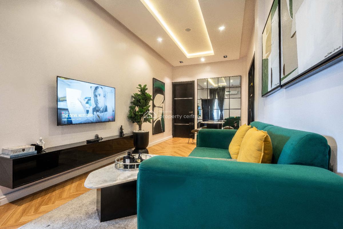 Emerald 2 Bedroom Apartment, Lekki, Lagos, Flat / Apartment Short Let