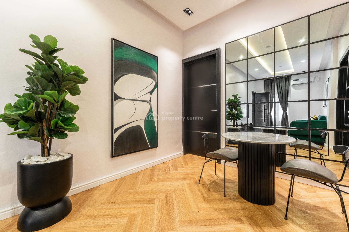 Emerald 2 Bedroom Apartment, Lekki, Lagos, Flat / Apartment Short Let