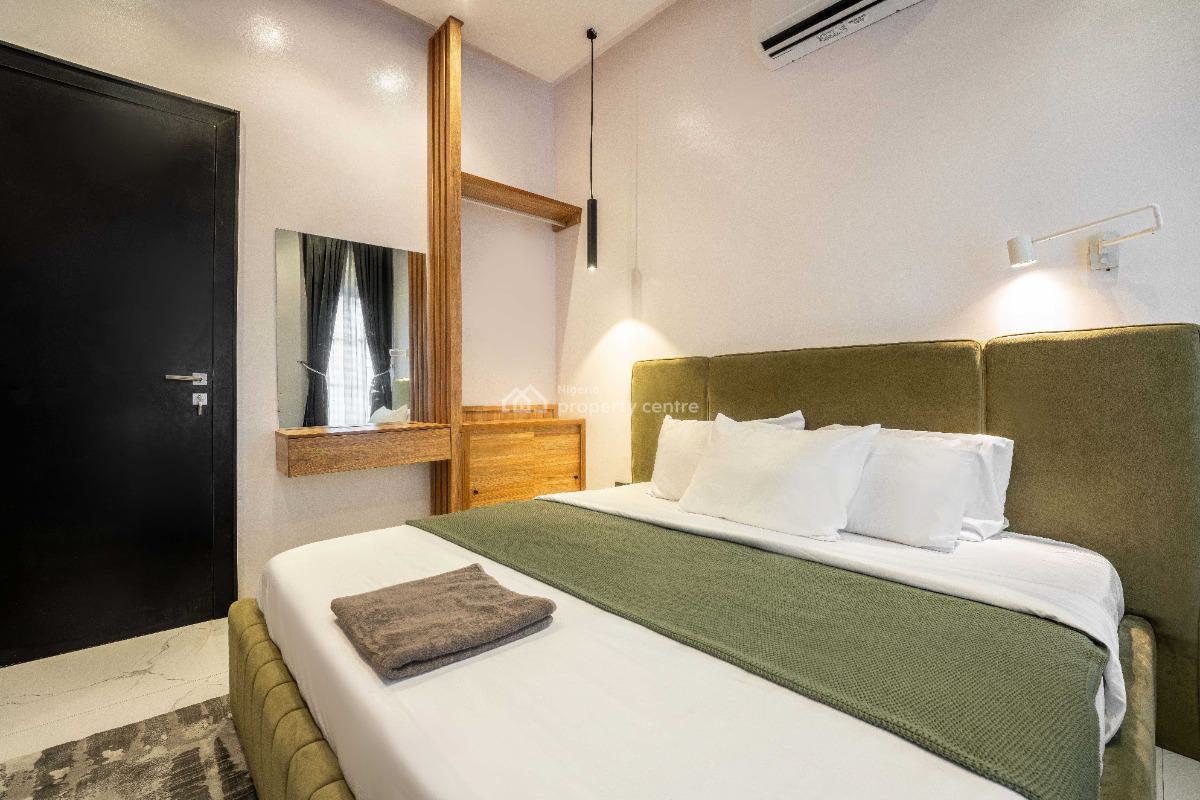 Emerald 2 Bedroom Apartment, Lekki, Lagos, Flat / Apartment Short Let