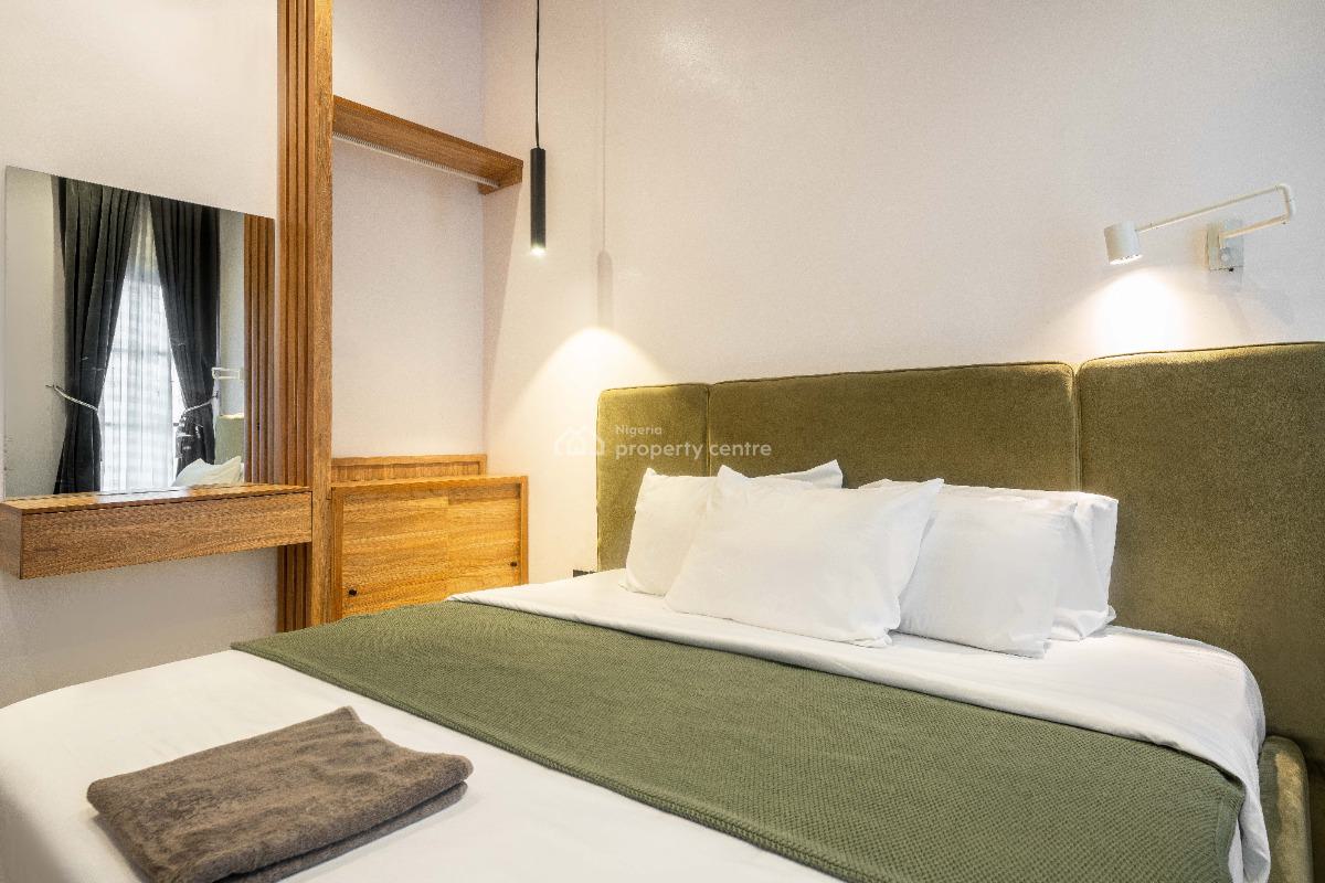 Emerald 2 Bedroom Apartment, Lekki, Lagos, Flat / Apartment Short Let