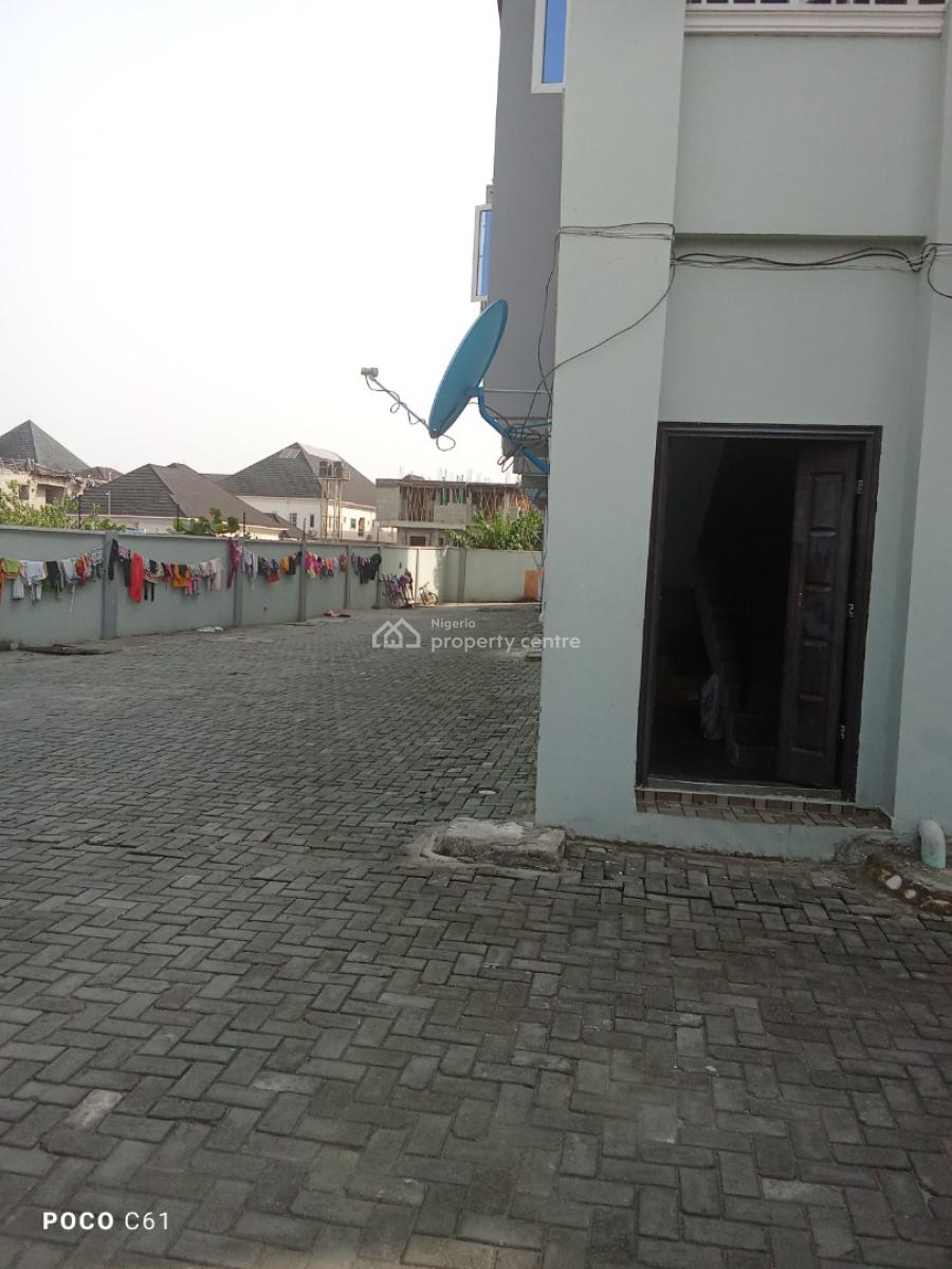 Spacious 3 Bedroom Flat, Sangotedo Lekki, Sangotedo, Ajah, Lagos, Flat / Apartment for Rent