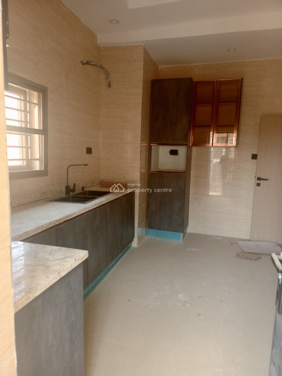 Newly & Spaciously Built 3 Bedroom Block of Flat, News Engineering, Dawaki, Gwarinpa, Abuja, Flat / Apartment for Rent