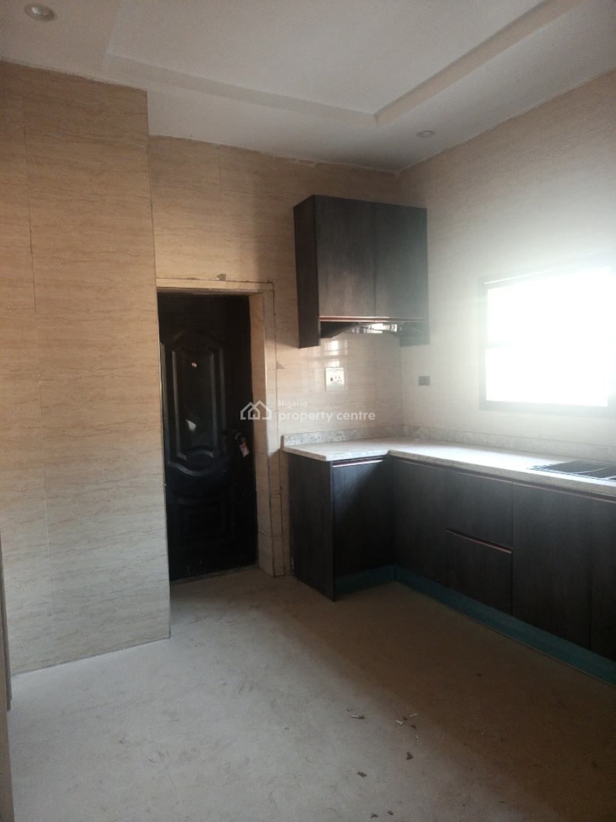 Newly & Spaciously Built 3 Bedroom Block of Flat, News Engineering, Dawaki, Gwarinpa, Abuja, Flat / Apartment for Rent