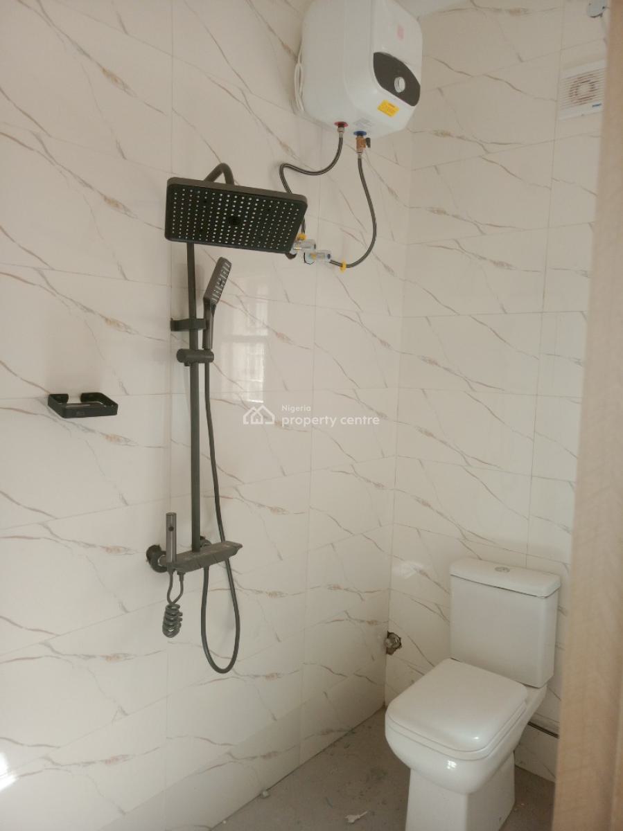 Newly & Spaciously Built 3 Bedroom Block of Flat, News Engineering, Dawaki, Gwarinpa, Abuja, Flat / Apartment for Rent