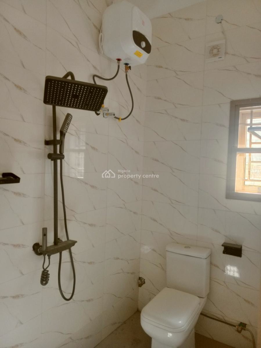 Newly & Spaciously Built 3 Bedroom Block of Flat, News Engineering, Dawaki, Gwarinpa, Abuja, Flat / Apartment for Rent