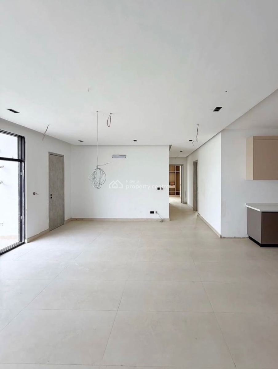 Ultra-luxury 2 Bedroom Serviced Apartments with Pool, Gym, Situated in a Prime, Secure, and High-demand Neighborhood, Lekki Phase 1, Lekki, Lagos, Flat / Apartment for Sale