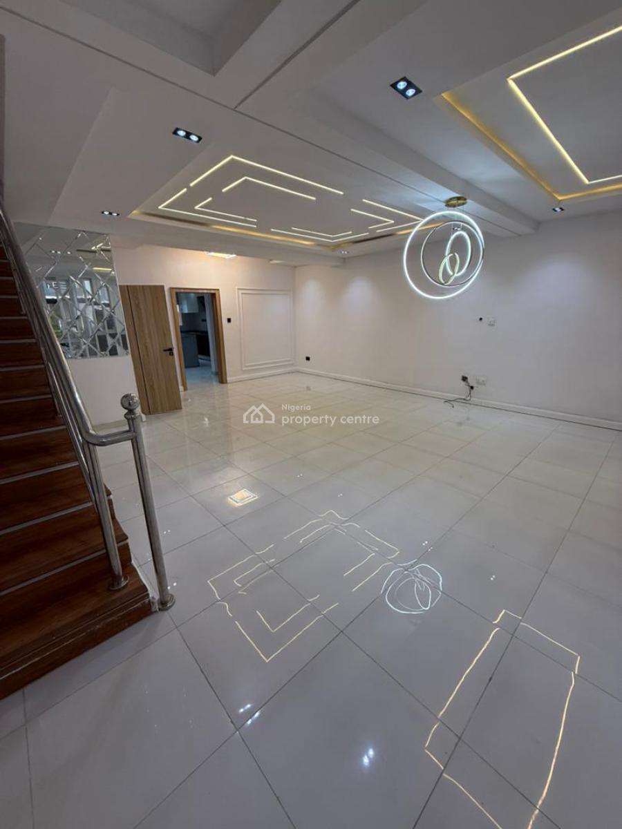Unfurnished Six (6) Bedroom Detached Duplex, Serviced Estate on Chevron Drive, Lekki, Lagos, Detached Duplex for Rent