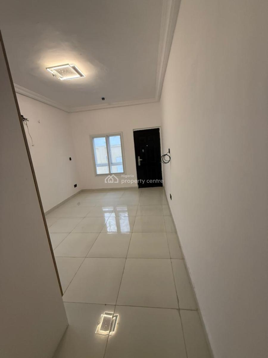 Unfurnished Six (6) Bedroom Detached Duplex, Serviced Estate on Chevron Drive, Lekki, Lagos, Detached Duplex for Rent