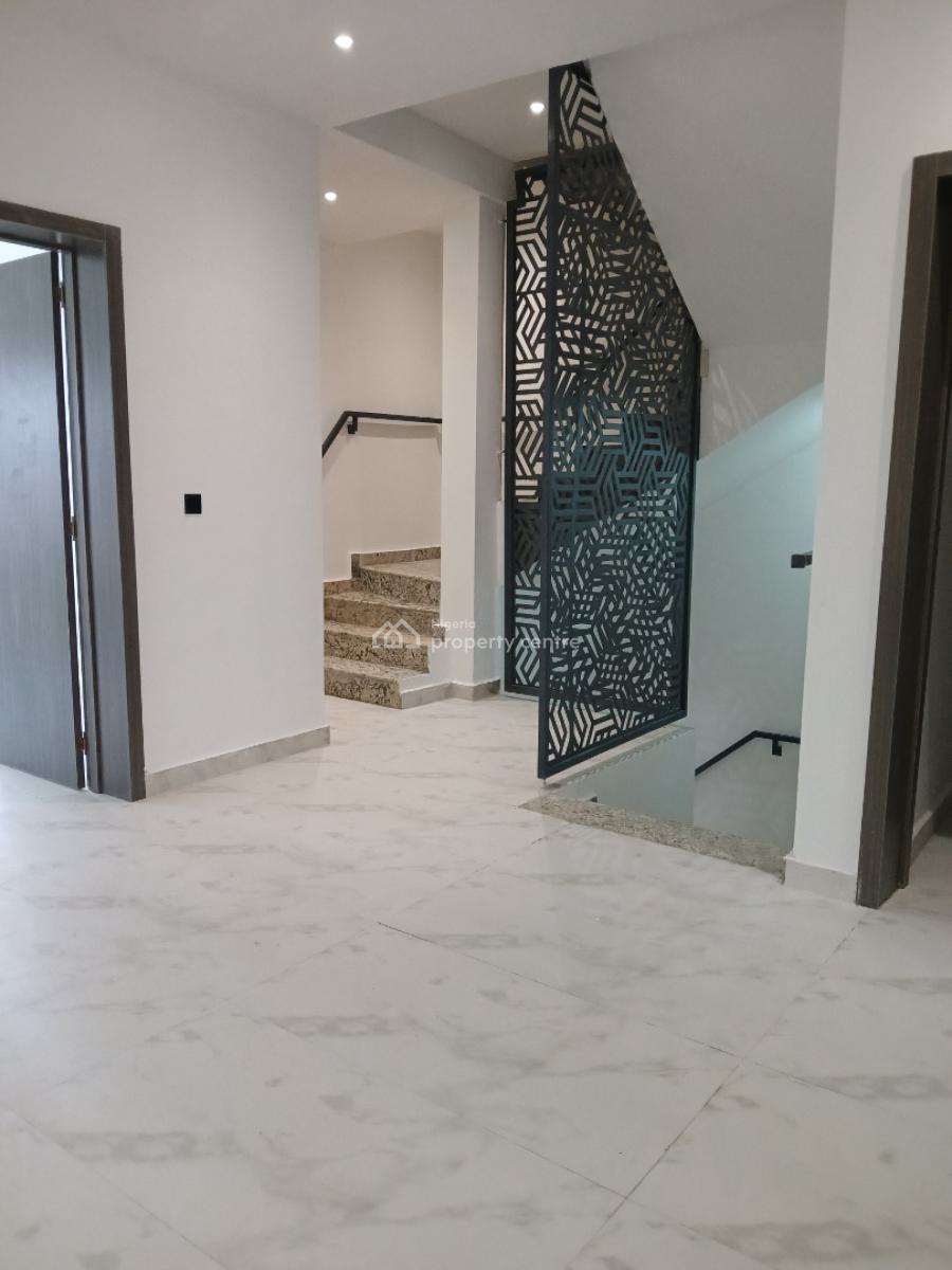 4 Bedroom Terrace Duplex + Maids Room, Behind Hmedix Guzape, Guzape District, Abuja, Terraced Duplex for Sale