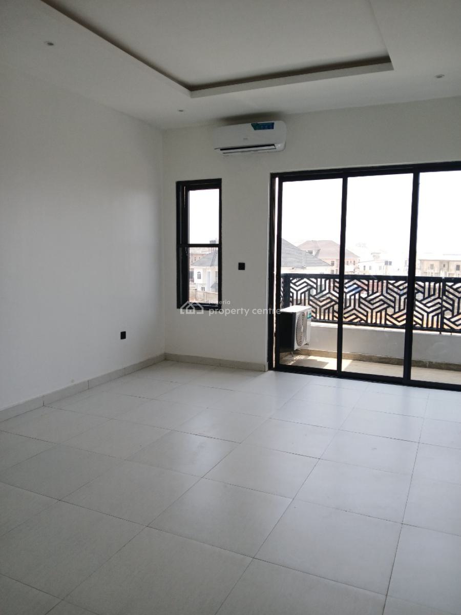 4 Bedroom Terrace Duplex + Maids Room, Behind Hmedix Guzape, Guzape District, Abuja, Terraced Duplex for Sale