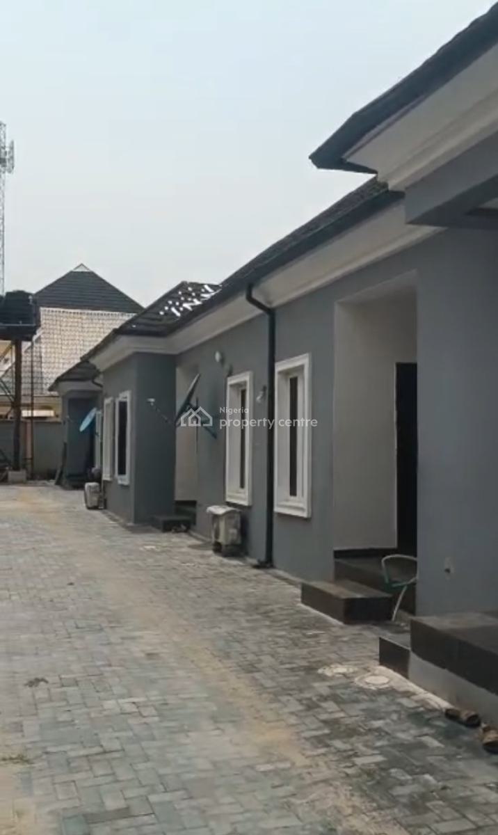 Income Investment Opportunity. Well Maintained Block of Flats, Billionaire Estate Oribawan Phase 2, Ibeju Lekki, Lagos, Block of Flats for Sale