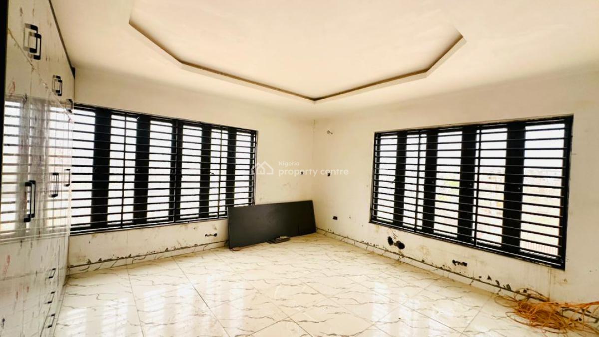 Luxury 16 Rooms Apartment, Jahi, Abuja, Block of Flats for Sale