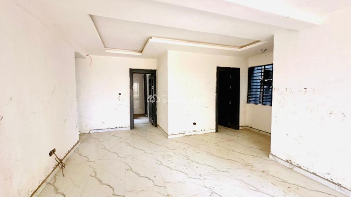 Luxury 16 Rooms Apartment, Jahi, Abuja, Block of Flats for Sale