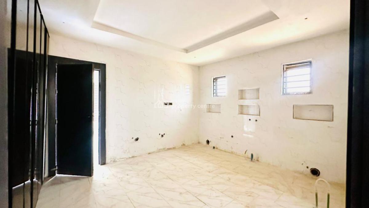 Luxury 16 Rooms Apartment, Jahi, Abuja, Block of Flats for Sale