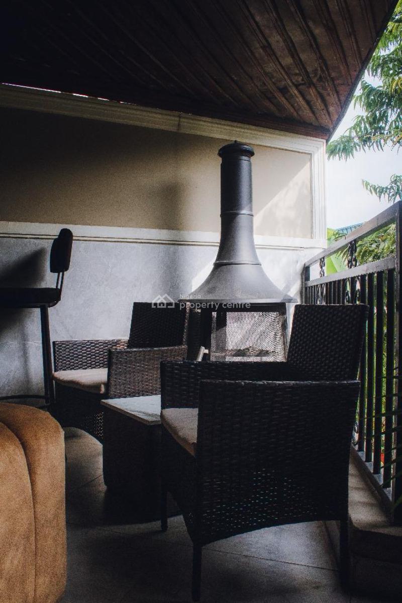 4 Bedroom Apartment, Ogudu Gra, Ogudu, Lagos, Flat / Apartment Short Let