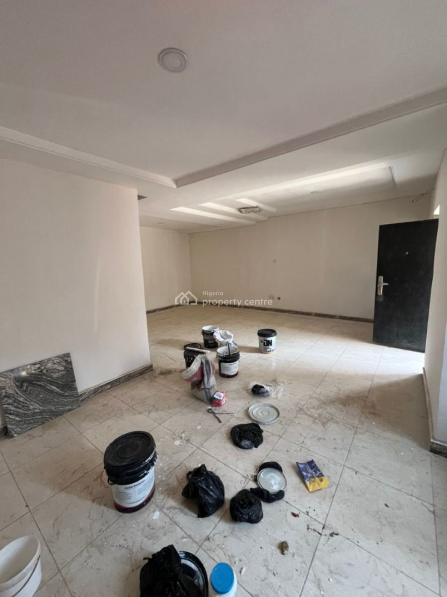 Spacious Two Bedroom Flat, Gaduwa, Abuja, Flat / Apartment for Rent