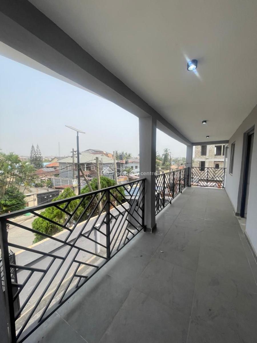 Standard Self Serviced 3 Bedroom Apartments, Ajao Estate, Anthony, Maryland, Lagos, Flat / Apartment for Rent