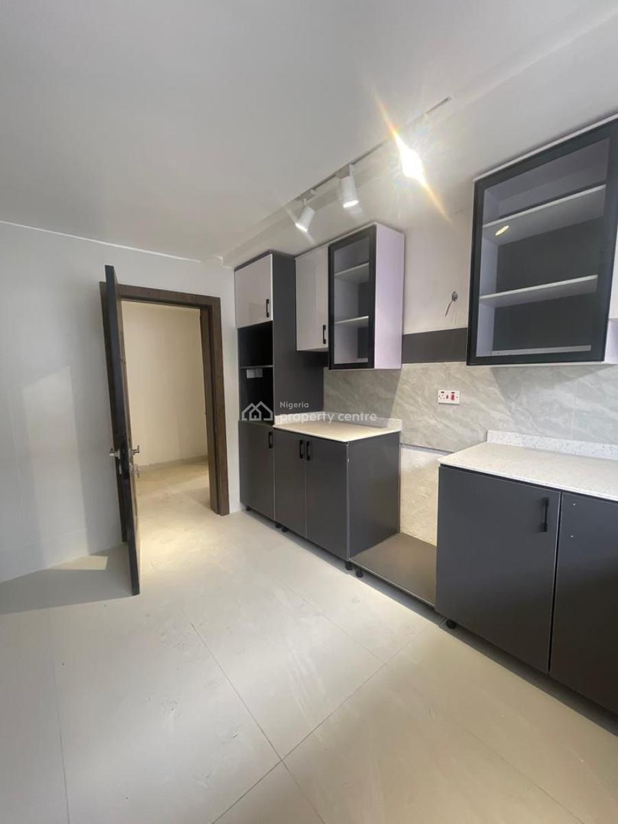 Standard Self Serviced 3 Bedroom Apartments, Ajao Estate, Anthony, Maryland, Lagos, Flat / Apartment for Rent