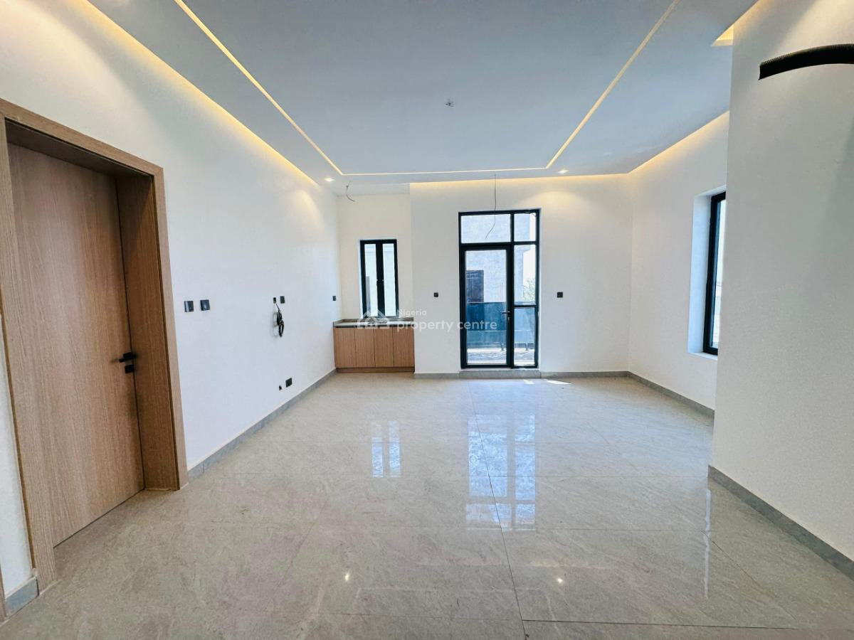 5 Bedroom Detached Duplex with Bq, Guzape, Guzape District, Abuja, House for Sale