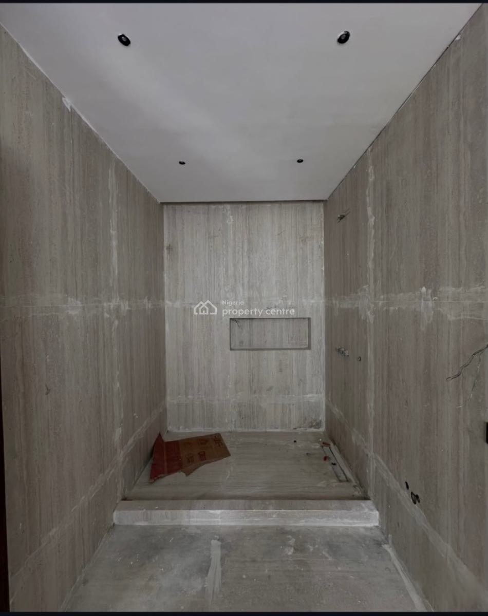 5 Bedroom House with a Pool and Bq, Lekki Phase 1, Lekki, Lagos, Detached Duplex for Sale