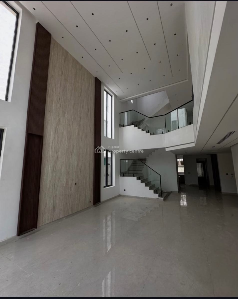 5 Bedroom House with a Pool and Bq, Lekki Phase 1, Lekki, Lagos, Detached Duplex for Sale