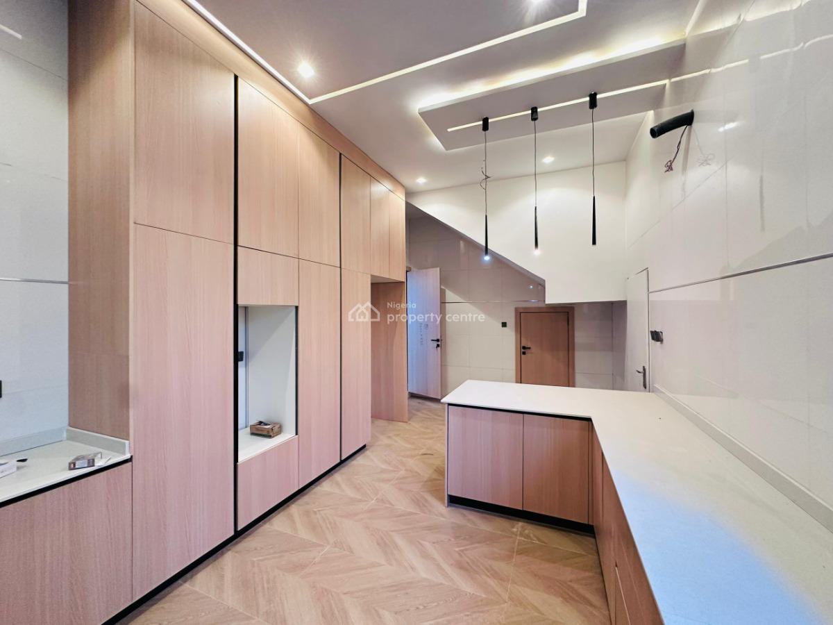 Tastefully Finished 5bedroom Detached Duplex with Bq, Guzape Main, Guzape District, Abuja, Detached Duplex for Sale