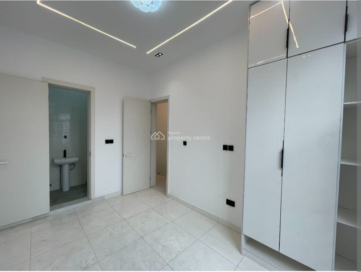 4 Bedrooms Semi-detached Duplex, Ikota, Lekki, Lagos, Detached Duplex for Sale