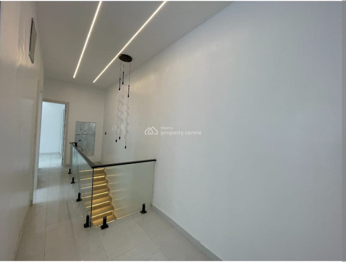 4 Bedrooms Semi-detached Duplex, Ikota, Lekki, Lagos, Detached Duplex for Sale