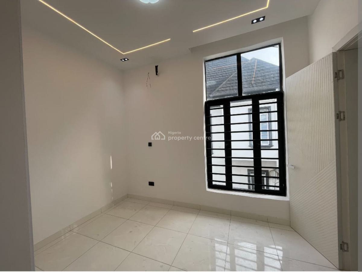 4 Bedrooms Semi-detached Duplex, Ikota, Lekki, Lagos, Detached Duplex for Sale