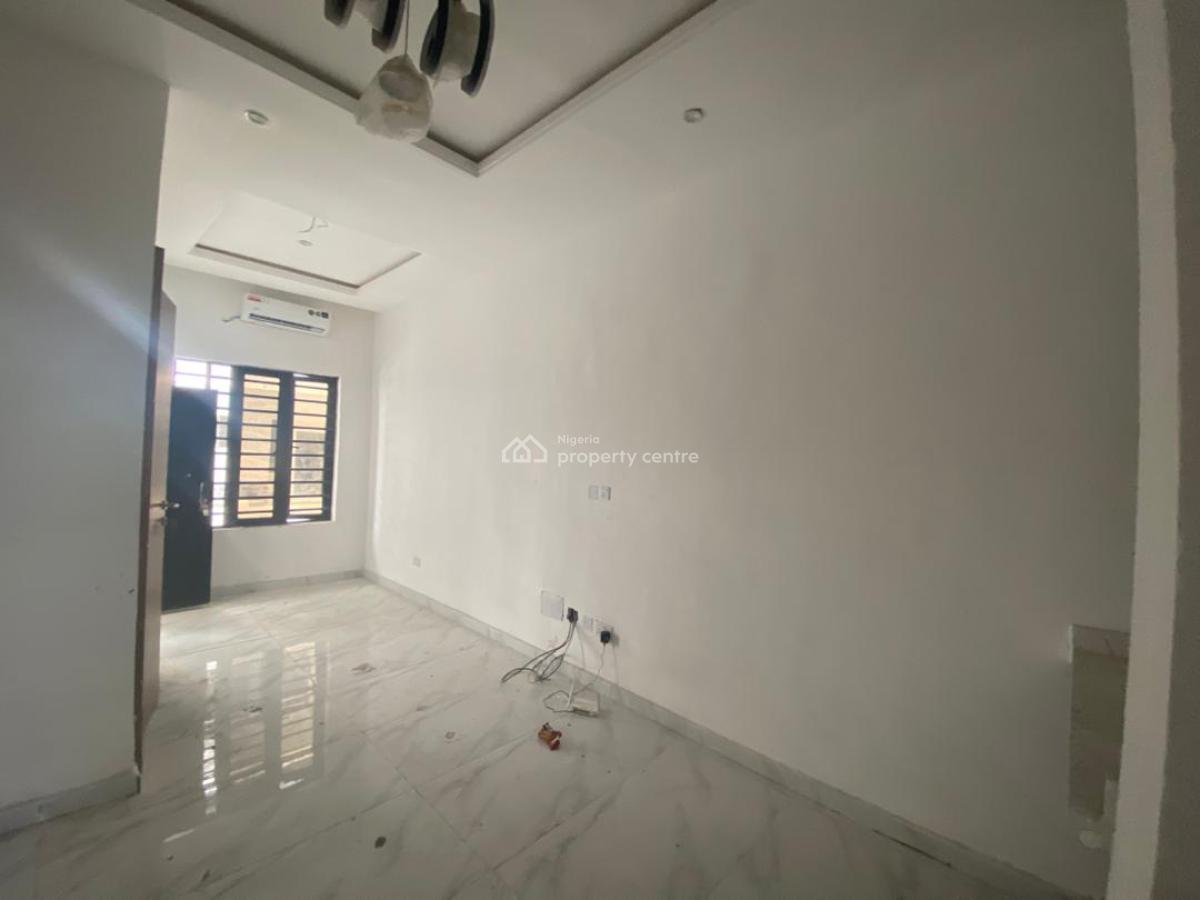 2 Bedroom Terrace Duplex, Lekki Phase 1, Lekki Phase 1, Lekki, Lagos, Terraced Duplex for Sale