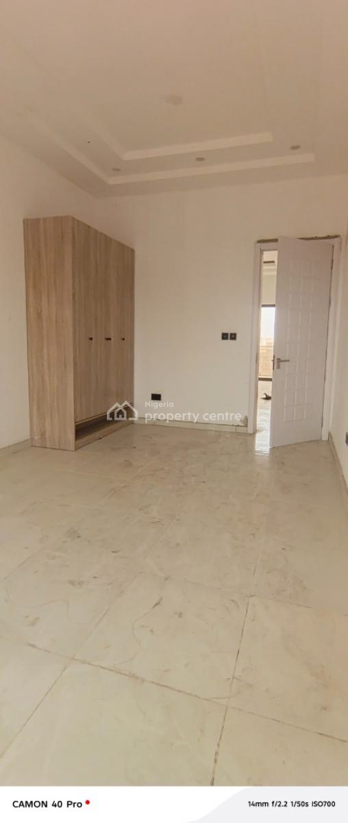 Brand New 3 Bedroom Flat in Phase 1, Lekki Right, Lekki Phase 1, Lekki, Lagos, Flat / Apartment for Rent