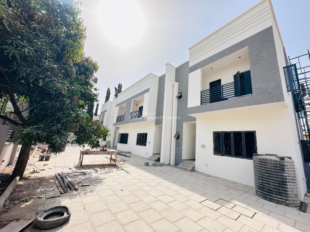 Tastefully Built 4bedroom Terrace Duplex with Bq, Gwarimpa Main, Gwarinpa, Abuja, Terraced Duplex for Sale