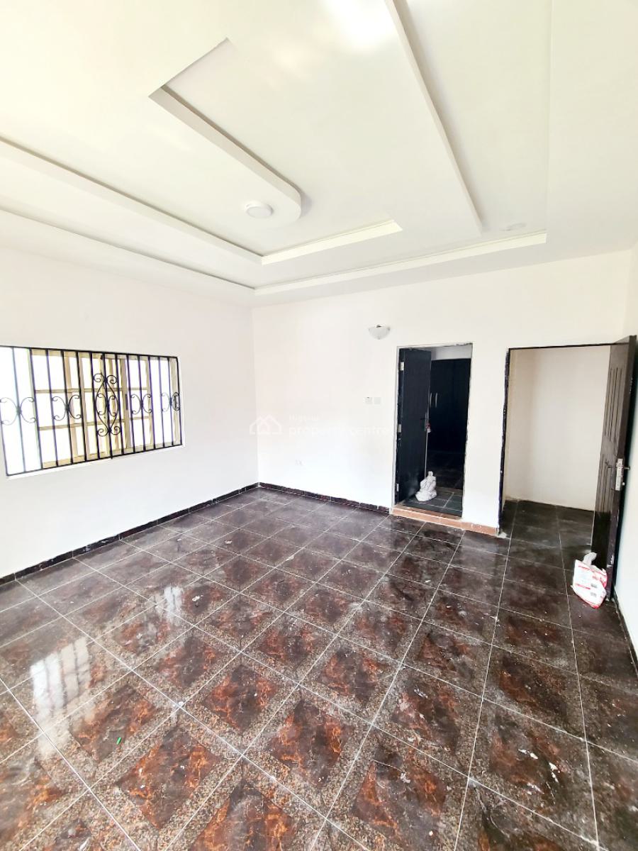 Newly Renovated Mini Flat/a Room & Parlour_upstairs, B4 Roundabout,orchid Road, Lekki, Lagos, Mini Flat (room and Parlour) for Rent