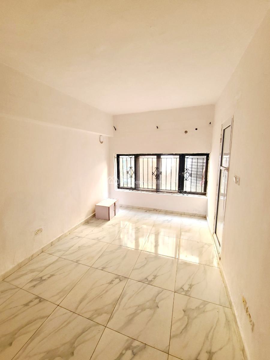 Newly Renovated Mini Flat/a Room & Parlour, B4 Roundabout, Orchid Road, Lekki, Lagos, Mini Flat (room and Parlour) for Rent