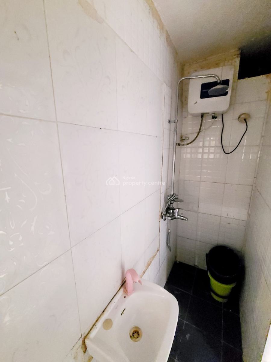 Newly Renovated Mini Flat/a Room & Parlour, B4 Roundabout, Orchid Road, Lekki, Lagos, Mini Flat (room and Parlour) for Rent