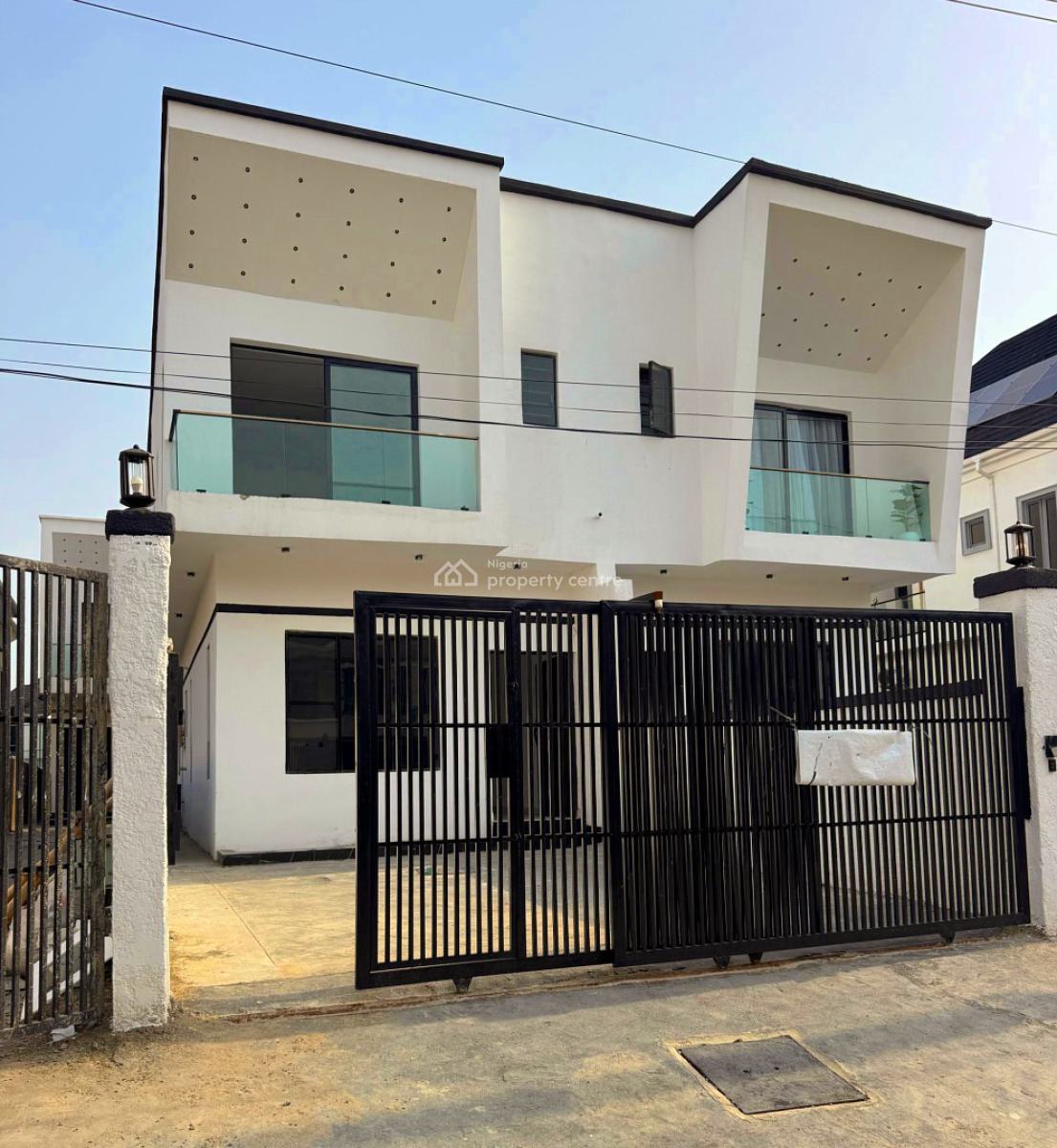 Self Serviced  Luxury 4 Bedroom Duplex, Cheveron, Lekki, Lagos, Detached Duplex for Sale