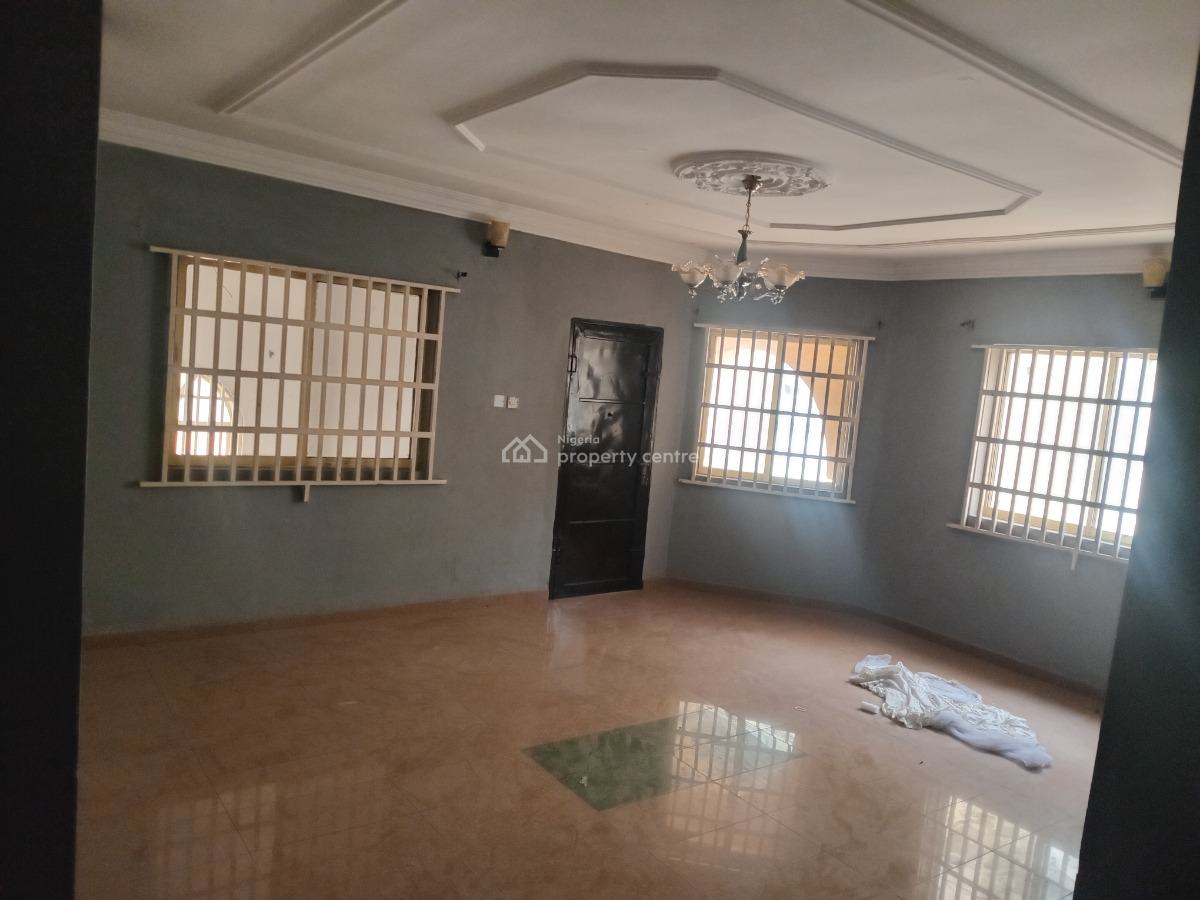 Casablanca 4br Duplex Bq, Breaker Estate, Onike, Yaba, Lagos, Terraced Duplex for Rent